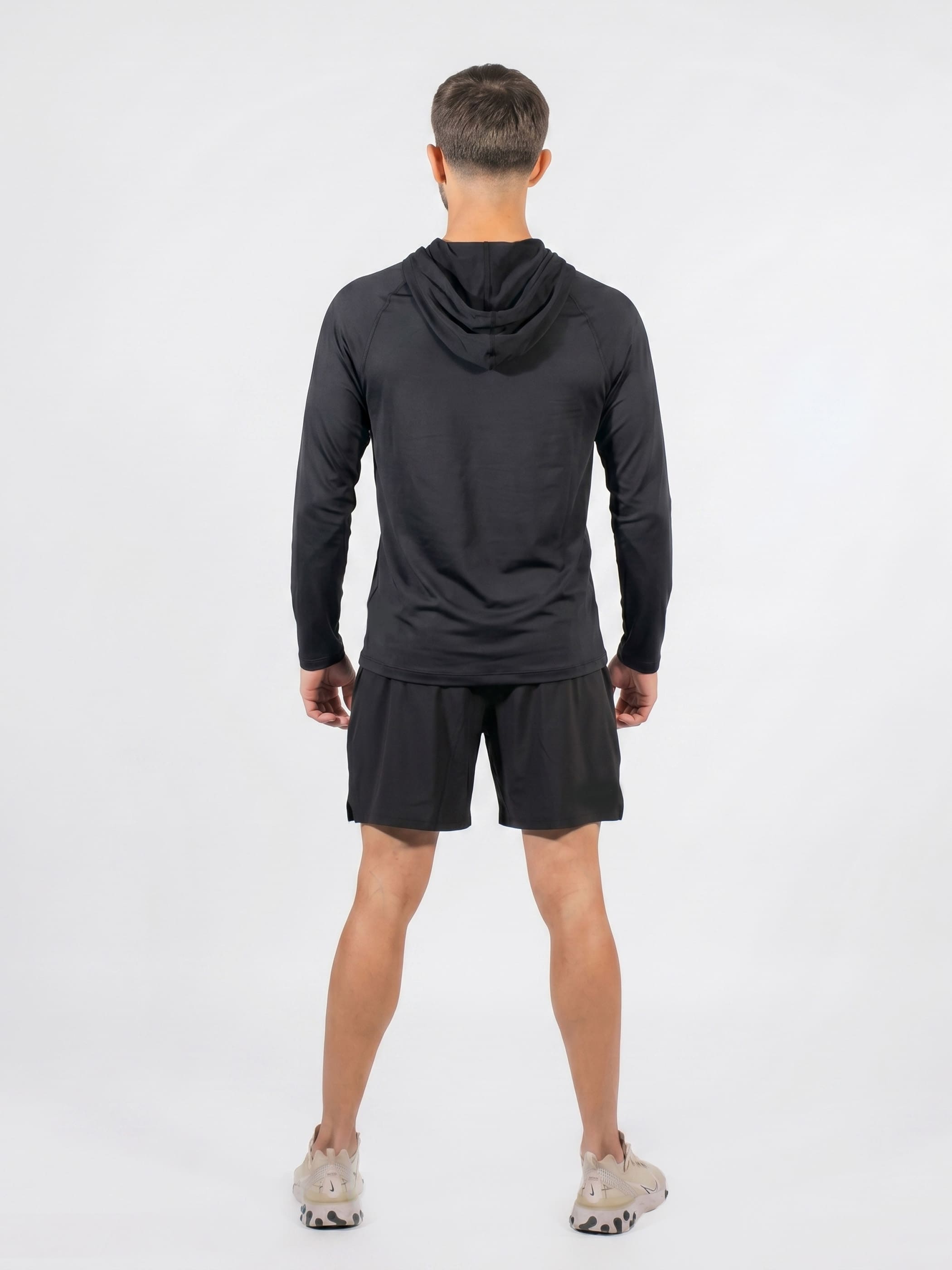 Asymmetric Run Shorts - שחור