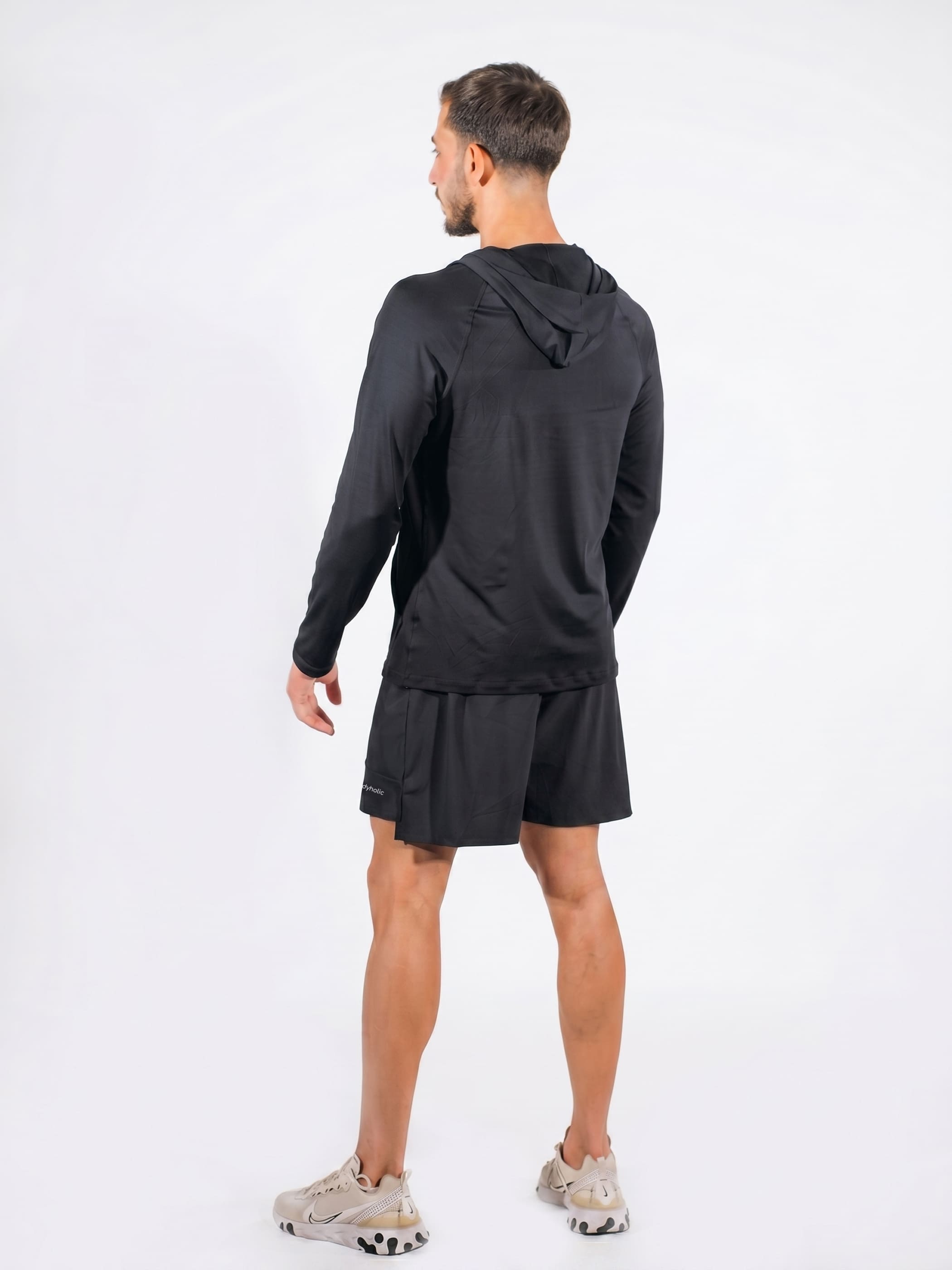 Asymmetric Run Shorts - שחור